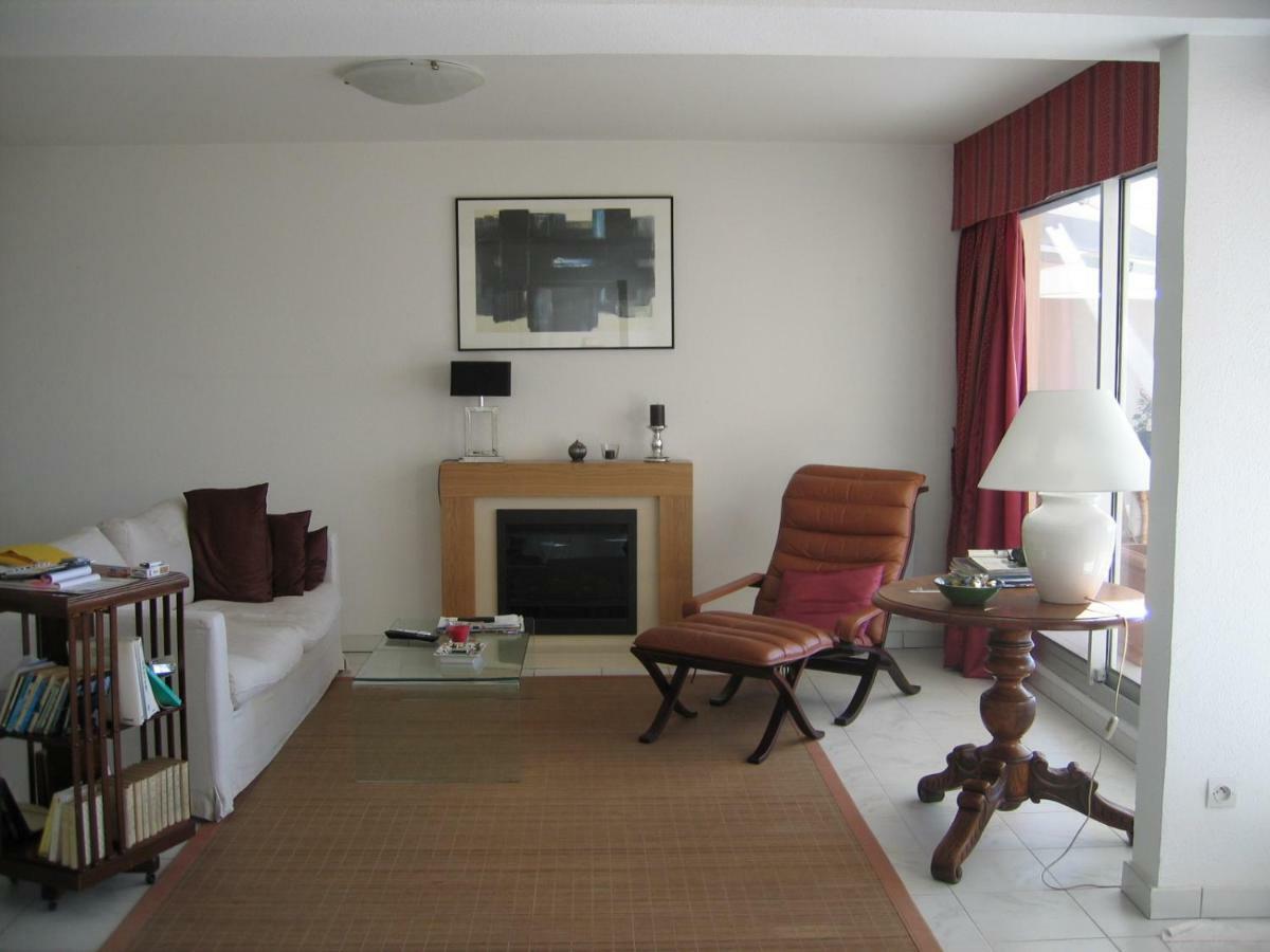 Luxury Apartment Facing The Mediterranean Сет Экстерьер фото